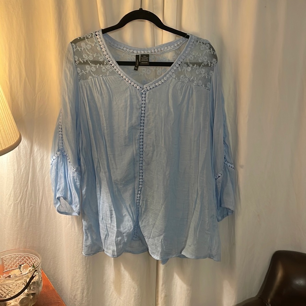 Gently used direction blue boho blouse top XL.